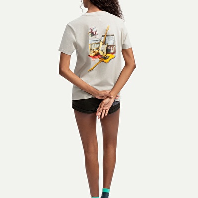 KAFT X FENDER X ZUHAL Vintage Room - Bone - Tasarım T-Shirt - Unisex
